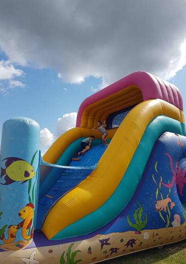 Structure gonflable ocean