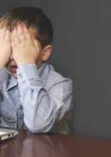 exposition des enfants aux écrans