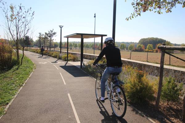 Mobilités douces : à pied, à vélo, en trottinette