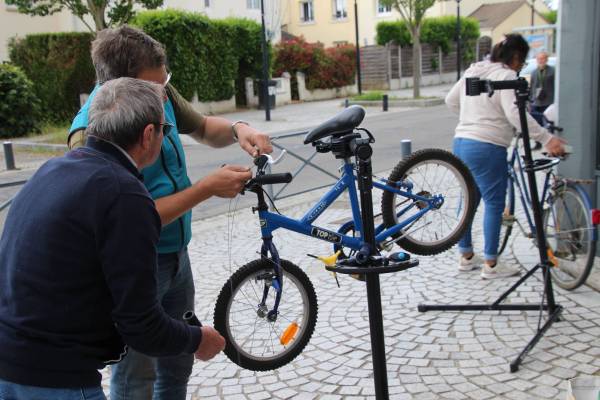 Atelier la vie'cyclette verte au centre social