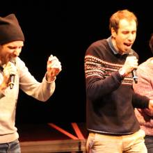 Répétitions du groupe de jazz vocal Voice Messengers