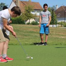 Evadez-vous cet été • Les jeunes de Cap Ados s'initie au golf ! 