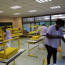 Nettoyage de printemps (voire même d'été !!) dans les écoles