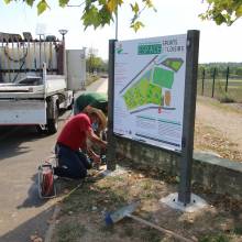 Pose des panneaux sur la Plaine de Chevincourt