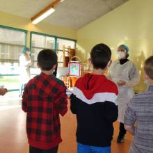 Tests salivaires au Groupe scolaire Saint-Exupéry