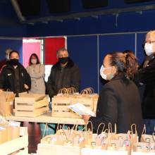 Distribution à domicile des colis gourmands des + 80 ans