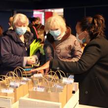 Distribution à domicile des colis gourmands des + 80 ans