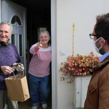 Distribution à domicile des colis gourmands des + 80 ans