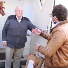 Distribution à domicile des colis gourmands des + 80 ans