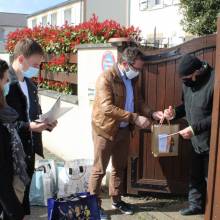 Distribution à domicile des colis gourmands des + 80 ans