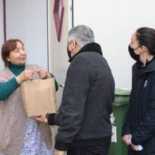 Distribution à domicile des colis gourmands des + 80 ans