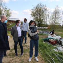 M. le Maire accueille M. le Député des Yvelines à la Ferme de la Closeraie