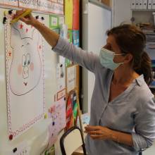 Lirenval : visite de l’illustratrice Marianne Barcilon à l'école Corot