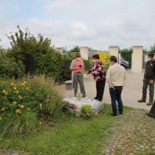 Passage du  jury départemental des trophées yvelinois 2021 sur la thématique des cimetières naturels 