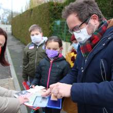 Distribution de chocolats