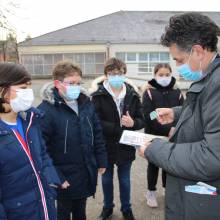 Distribution de chocolats