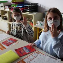 Près de 180 écoliers sensibilisés à la LANGUE DES SIGNES