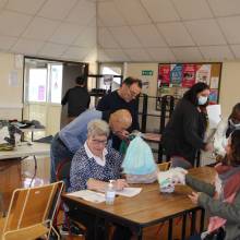 Braderie de vêtements enfants et objets de puériculture