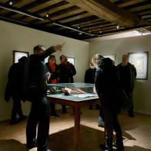 L'équipe municipale découvre l'exposition "Sylvae Sacrae – La forêt des Solitaires"