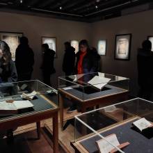 L'équipe municipale découvre l'exposition "Sylvae Sacrae – La forêt des Solitaires"