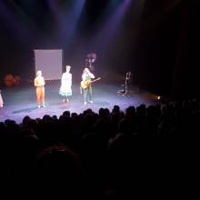 Mariäj en Chonsons - Blond and Blond and Blond