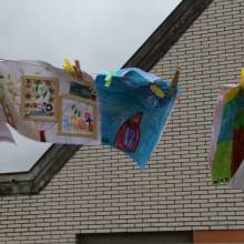 La grande lessive : manifestation d’art participatif (Corot/Samain)