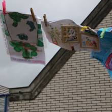 La grande lessive : manifestation d’art participatif (Corot/Samain)