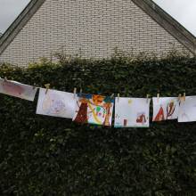 La grande lessive : manifestation d’art participatif (Corot/Samain)