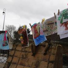 La grande lessive : manifestation d’art participatif (Corot/Samain)