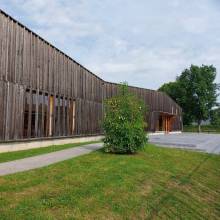 Extérieur de la salle de festivité