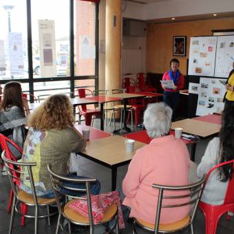 L'emploi en jeux - Femmes du monde