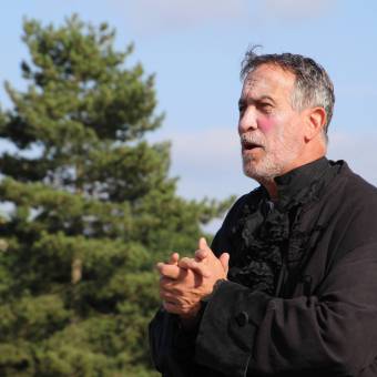 Evadez-vous avec une séance de théâtre en plein air : "Les Fantômes médecins"