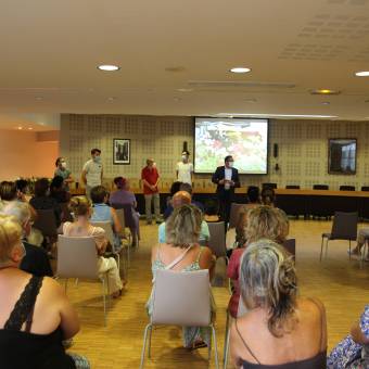 Remise des prix du concours maisons et balcons fleuris 2021