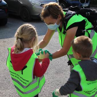 World Clean Up Day à Magny-les-Hameaux : ramassage des déchets