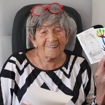 Ginette Kolinka, marraine du Carré de Mémoire et du Livre Infini