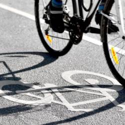 Vélo sur piste cyclable