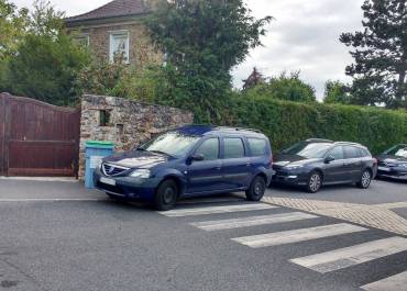 Stationnement école